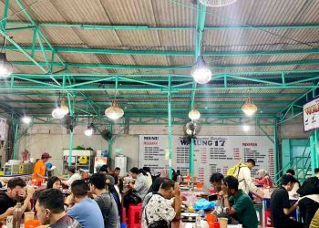 Warung 17, Legenda Nasi Penyetan Surabaya yang Tetap Melejit Sejak 1997