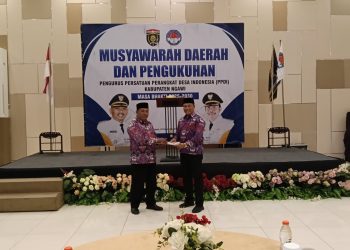 Basuki Dikukuhkan sebagai Ketua PPDI Ngawi 2025-2030, Siap Perjuangkan Kesejahteraan Perangkat Desa