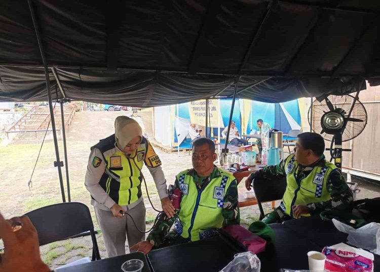 Pemeriksaan Kesehatan Rutin, Polres Wonogiri Jaga Kesiapan Personel Operasi Lilin