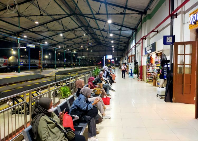 Layanan Kereta Api Daop 7 Madiun Jadi Pilihan, Penumpang Naik 4,6% pada Masa Nataru 2025/2026