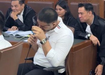 Tangis Penyesalan Ammar Zoni di Sidang Kasus Narkoba Rutan Salemba