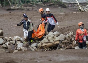 25 Jenazah Dievakuasi dari Longsor Cisarua, 17 Telah Teridentifikasi
