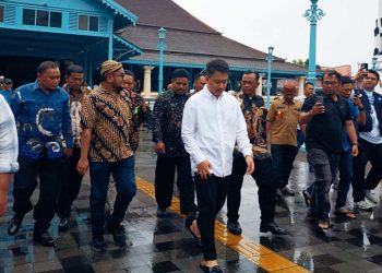 Menbud Ungkap Dana Hibah Keraton Solo Masuk Rekening Pribadi, Pihak Keraton Beri Klarifikasi