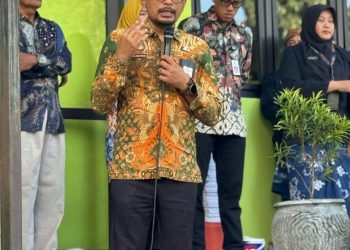 Ratusan Siswa SMPN 1 Tegalombo Gelar Membatik Massal di Hari Jadi Pacitan Ke-281