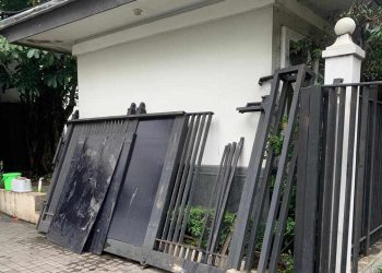 Mobil Tabrak Rumah Jusuf Kalla di Kebayoran Baru, Polisi Duga Pengemudi Mengantuk