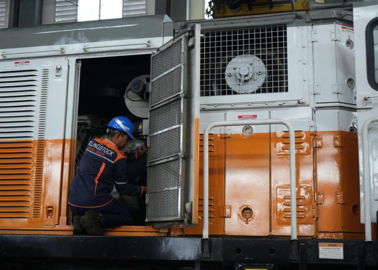 KAI Daop 7 Madiun Siapkan 104 Sarana Jelang Angkutan Lebaran 2026, Perawatan Lokomotif Diperketat