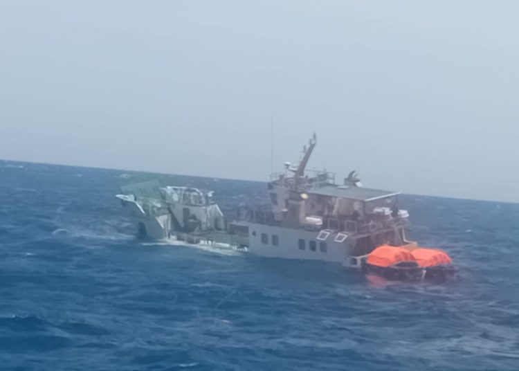 Kapal Pelni Rute Bitung-Ternate Alami Kerusakan Mesin di Perairan Maluku Utara