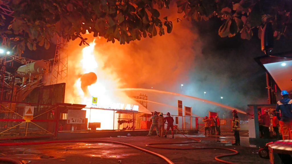Gardu Induk PLN Jajar Surakarta Terbakar, Penyebab Masih Diselidiki