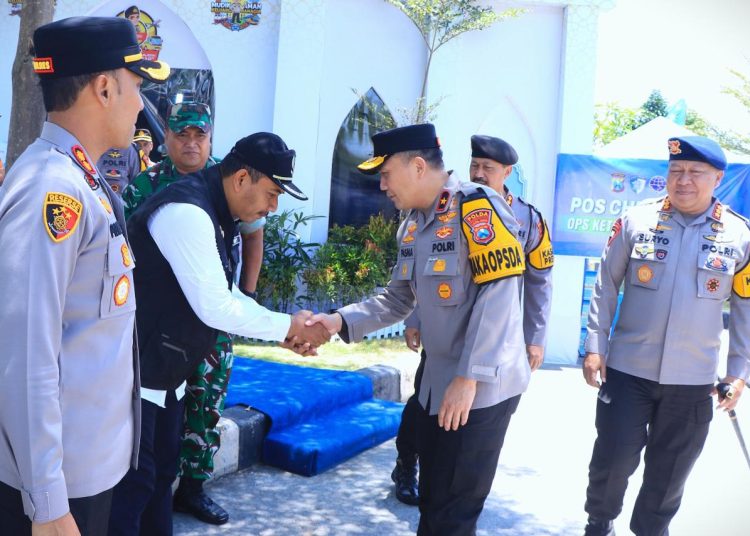 Wakapolda Jatim Tinjau Pos Pelayanan Rest Area Ngawi, Pastikan Kesiapan Pengamanan Mudik Lebaran 2026