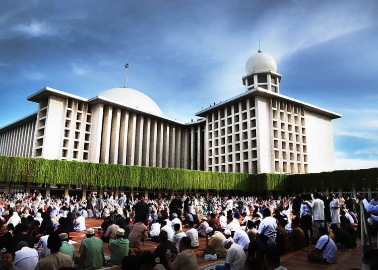 Penetapan Idul Fitri 2026 Berpotensi Berbeda, Muhammadiyah Tetapkan 20 Maret, Pemerintah Tunggu Sidang Isbat