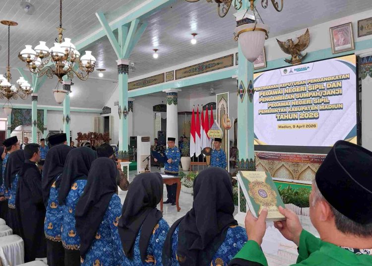 93 PNS Pemkab Madiun Disumpah, Bupati Tekankan Disiplin dan Integritas ASN