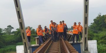 KAI Daop 7 Madiun Intensifkan Inspeksi Jalur dengan Lori Dresin