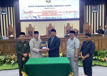 DPRD Ngawi Bahas LKPJ Bupati 2025, PAD Meningkat Signifikan di Tengah Tekanan Anggaran
