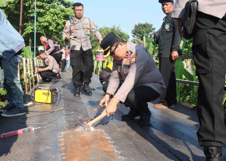 Polres Madiun Kota Renovasi Jembatan Ngebrak, Perkuat Akses Warga dan Dukung Aktivitas Ekonomi