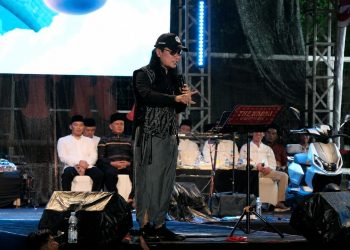 Gus Miftah Serukan Persatuan di Konser Gema Merah Putih Madiun