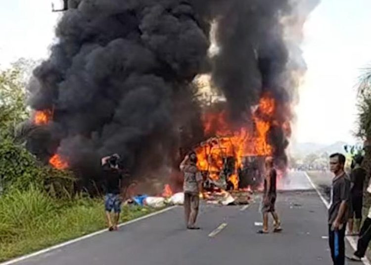 Kecelakaan Maut Bus ALS Di Muratar Tewaskan  16 Oorang, DPR Desak Audit Total