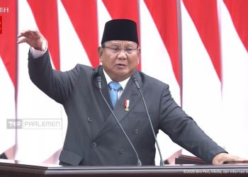 Prabowo Sindir Aparat Jadi Beking Koruptor, “Kalau Nggak Hijau Ya Cokelat”
