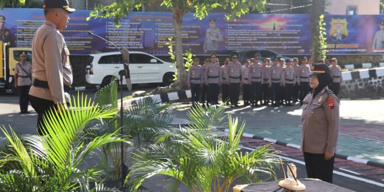 Dedikasi Tanpa Catatan Pelanggaran, Ipda Supiyati Raih Pangkat Pengabdian