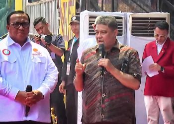 Buruh Sampaikan 11 Tuntutan kepada Presiden di Panggung May Day Monas