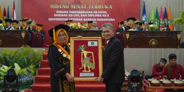 Bupati Wonogiri Tekankan Peran Pendidikan Tinggi dalam Peningkatan IPM di Wisuda Univet Bantara