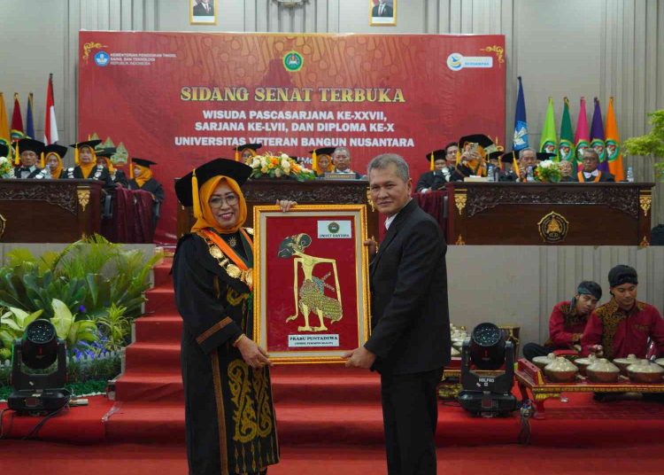 Bupati Wonogiri Tekankan Peran Pendidikan Tinggi dalam Peningkatan IPM di Wisuda Univet Bantara