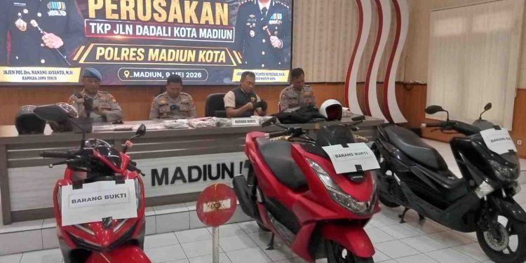 Polisi Tangkap 9 Pelaku Perusakan Rumah Warga di Madiun, Puluhan Motor Terlibat Aksi Brutal