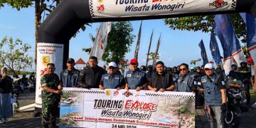 Ratusan Biker Jelajahi Wisata Wonogiri, Touring Hari Jadi ke-285 Berakhir di Pantai Klothok