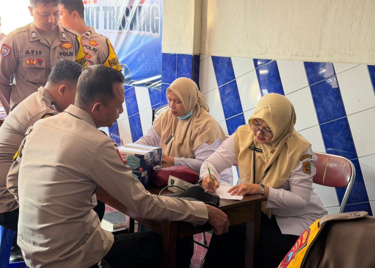 Jaga Garda Terdepan, Polres Wonogiri Gelar Screening TB dan Cek Kesehatan untuk 75 Bhabinkamtibmas