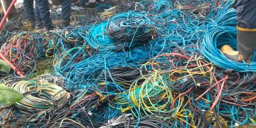 Polsek Cepogo dan Warga Padamkan Kebakaran Limbah Kabel Bekas, Api Berhasil Dicegah Merembet ke Permukiman