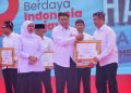 Bupati Madiun Terima Penghargaan Pembina Koperasi Andalan Jawa Timur 2026
