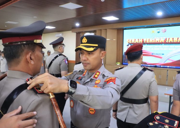 Polres Ngawi Rotasi Sejumlah Pejabat Utama dan Kapolsek, Kapolres Tekankan Profesionalisme dan Pelayanan Presisi