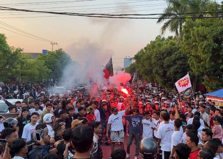 Disambut Ribuan Suporter, Persinga Ngawi Rayakan Promosi ke Liga 3 dan Bidik Lompatan ke Liga 2