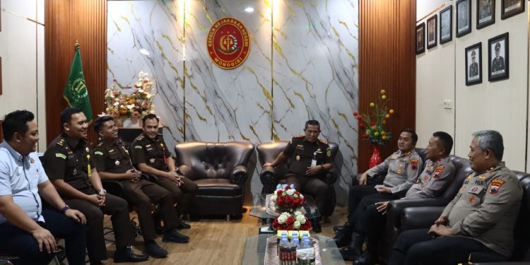 Kajari dan Kapolres Wonogiri Perkuat Sinergi Penegakan Hukum, Sepakat Tingkatkan Koordinasi Tangani Perkara Pidana