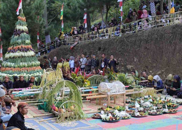 Bupati Wonogiri Buka Ritual Ngreksa Bumi Desa Conto, Dorong Tradisi Leluhur Menjadi Destinasi Wisata Budaya