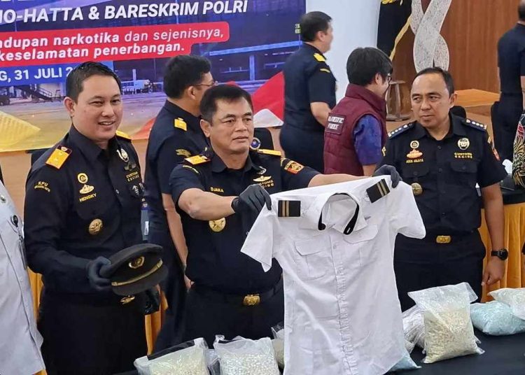 Pilot Malaysia Diduga Jadi Kurir 25 Kilogram Ekstasi, Dijanjikan Upah Rp220 Juta