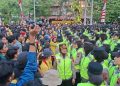 Polwan Negosiator Polda Jateng Ajak Mahasiswa Cari Solusi, Aksi di Semarang Tetap Humanis