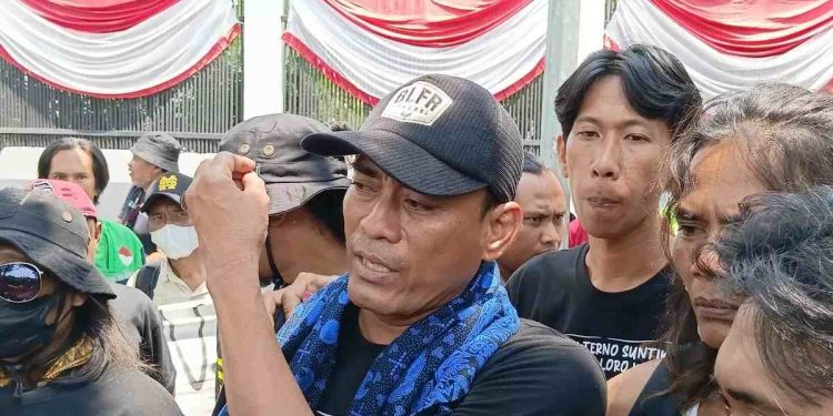 Botok Hadiri Rapat Paripurna DPR di Tengah Aksi, Harap Aspirasi Rakyat Didengar