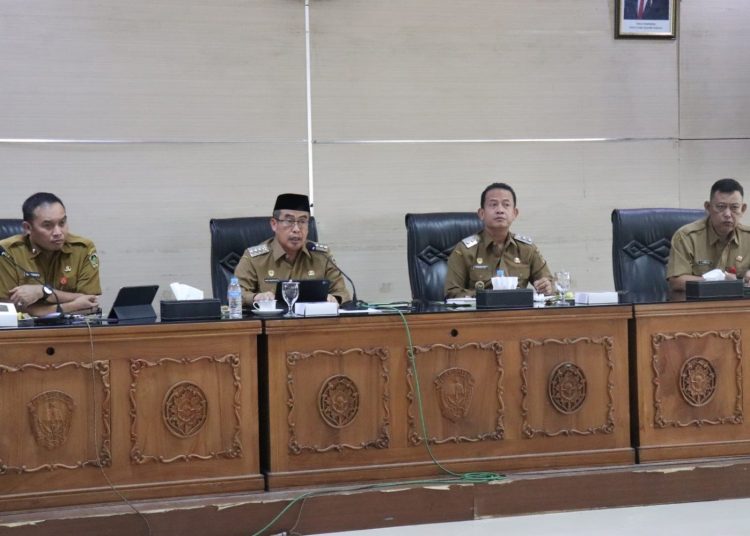 Bupati Madiun Tekankan Kepuasan Pasien dalam Evaluasi BLUD