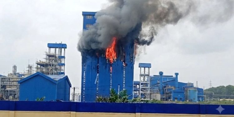 Kebakaran Pabrik di KEK Sei Mangkei, Tiga Pekerja Tewas