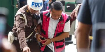 Hampir 10 Jam Diperiksa, Febrie Adriansyah Dicecar 50 Pertanyaan soal TPPU