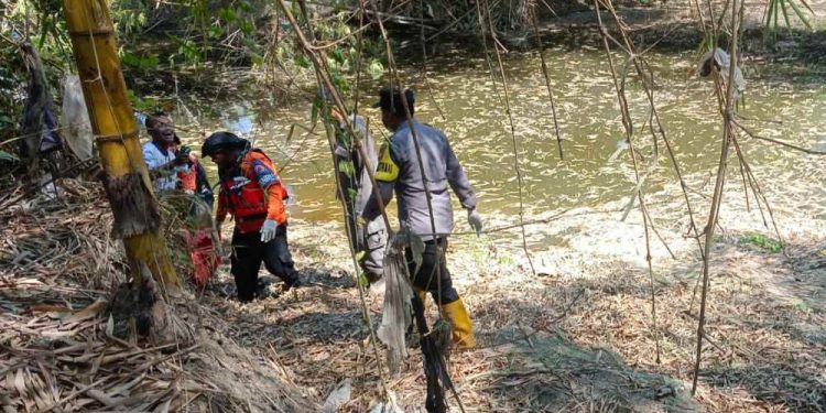 Pria 29 Tahun Hilang 2 Hari, Ditemukan Tewas Mengapung di Sungai Bojonegoro