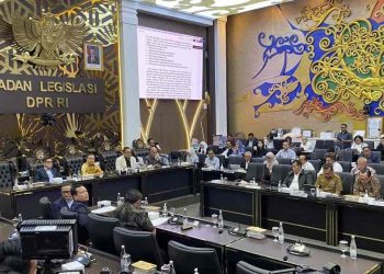 Setelah Absen, Nusron Hadir Saat RUU Reforma Agraria Dibahas DPR