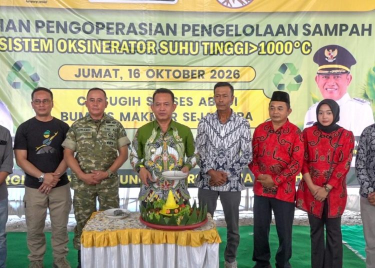 Wabup Madiun Resmikan Oksinerator untuk Kurangi Beban Sampah TPA