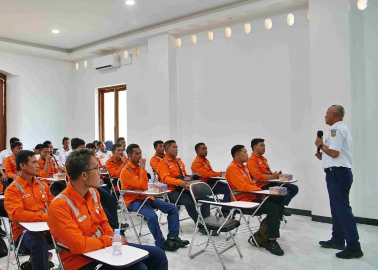 KAI Daop 7 Madiun Bina 32 Petugas Perlintasan, Perketat Standar Keselamatan