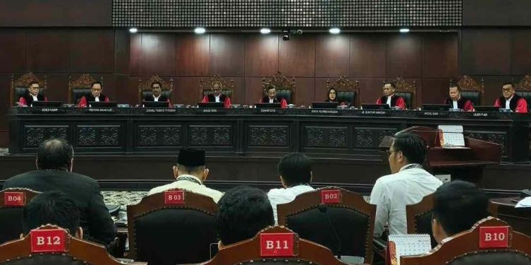 MK Tegaskan Tak Bisa Diskualifikasi Diskualifikasi Meski Tak Temukan Bukti Ijazah Setara SMA