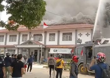 Kebakaran Lapas Merauke, Polisi Kerahkan Water Cannon dan Amankan Sejumlah Warga Binaan yang Kabur