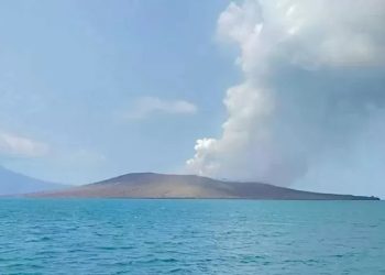 Gunung Anak Krakatau Siaga Level III, Radius 5 Kilometer Ditutup untuk Aktivitas