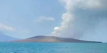 Gunung Anak Krakatau Siaga Level III, Radius 5 Kilometer Ditutup untuk Aktivitas