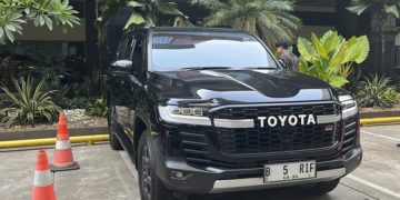 KPK Sita Toyota Land Cruiser Milik Mantan Bupati Kebumen Terkait Kasus Dugaan Suap ATR/BPN