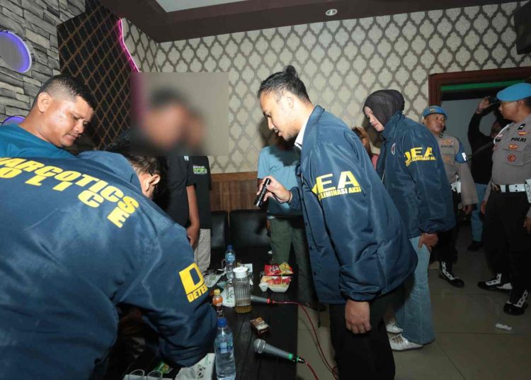 Polres Madiun Gencarkan Razia Narkoba, Cafe K5 Wonoasri Jadi Sasaran Pemeriksaan